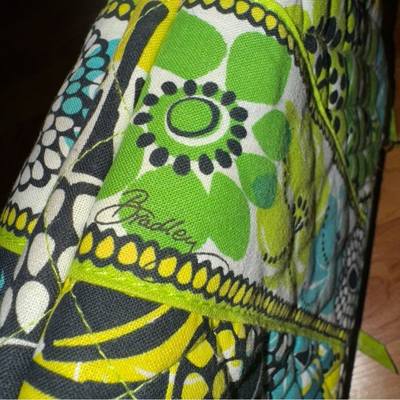 Vera Bradley Retired "Limes Up" Mini Laptop/iPad Hard Case Used Nice Condition - Picture 14 of 16